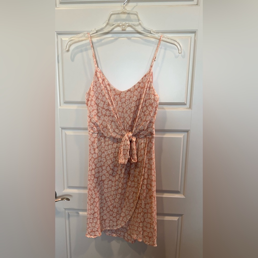 Altar’d State Pink Floral Chiffon Dress S Tulip Hem Tie Waist Strappy Party
